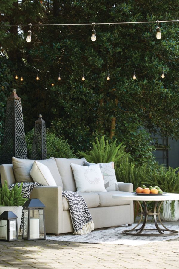Charlotte Outdoor Upholstered Outdoor Deep Seating